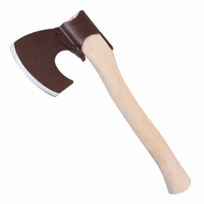 Топор с деревянным топорищем без чехла